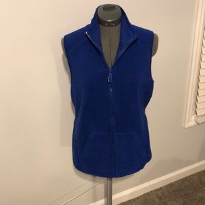 Old navy fleece vest